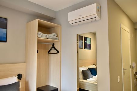 Studio à venda com 27m², 1 quarto e sem vaga Studio à venda com 27m², 1 quarto e sem vagaStudio