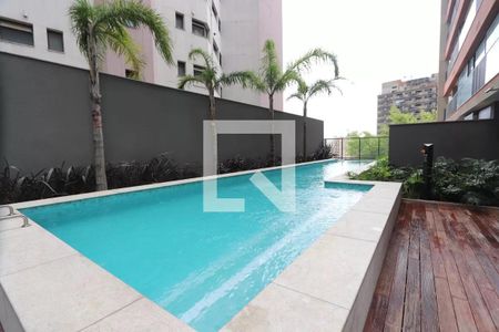 Studio à venda com 24m², 1 quarto e sem vaga Studio à venda com 24m², 1 quarto e sem vagaÁrea comum - Piscina