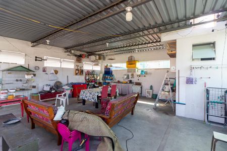 Casa para alugar com 170m², 2 quartos e 1 vaga Casa para alugar com 170m², 2 quartos e 1 vagaTerraço