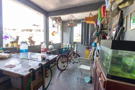 Casa para alugar com 170m², 2 quartos e 1 vaga Casa para alugar com 170m², 2 quartos e 1 vagaDepósito