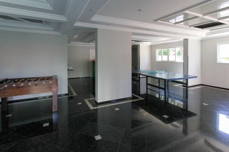 Apartamento para alugar com 380m², 4 quartos e 6 vagas Apartamento para alugar com 380m², 4 quartos e 6 vagasHall