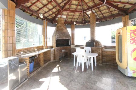 Apartamento para alugar com 380m², 4 quartos e 6 vagas Apartamento para alugar com 380m², 4 quartos e 6 vagasÁrea comum - Churrasqueira