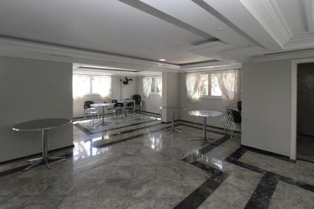 Apartamento para alugar com 380m², 4 quartos e 6 vagas Apartamento para alugar com 380m², 4 quartos e 6 vagasÁrea comum - Salão de festas