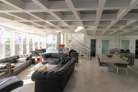 Apartamento para alugar com 380m², 4 quartos e 6 vagas Apartamento para alugar com 380m², 4 quartos e 6 vagasSala