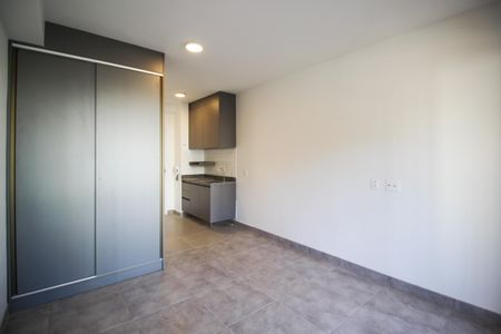 Apartamento à venda com 26m², 1 quarto e sem vaga Apartamento à venda com 26m², 1 quarto e sem vagaStudio