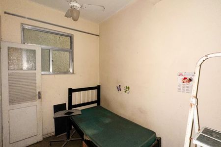 Apartamento à venda com 155m², 4 quartos e 1 vaga Apartamento à venda com 155m², 4 quartos e 1 vagaQuarto de Serviço