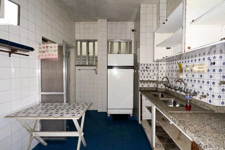 Apartamento à venda com 155m², 4 quartos e 1 vaga Apartamento à venda com 155m², 4 quartos e 1 vagaCozinha