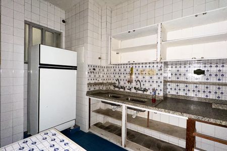 Apartamento à venda com 155m², 4 quartos e 1 vaga Apartamento à venda com 155m², 4 quartos e 1 vagaCozinha