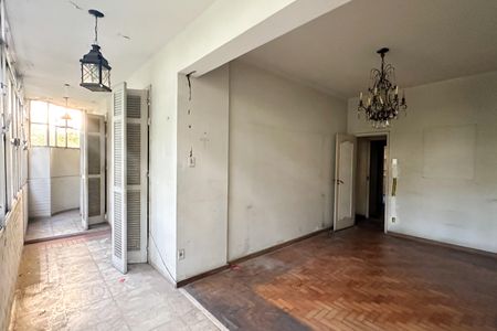 Apartamento à venda com 155m², 4 quartos e 1 vaga Apartamento à venda com 155m², 4 quartos e 1 vagaSala