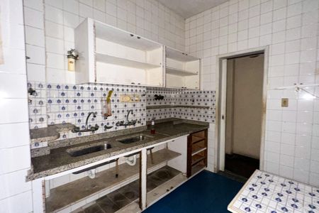 Apartamento à venda com 155m², 4 quartos e 1 vaga Apartamento à venda com 155m², 4 quartos e 1 vagaCozinha