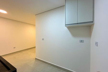Apartamento para alugar com 30m², 1 quarto e sem vaga Apartamento para alugar com 30m², 1 quarto e sem vagaCozinha e Área de Serviço