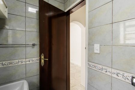 Casa à venda com 330m², 4 quartos e 4 vagas Casa à venda com 330m², 4 quartos e 4 vagasÁrea comum