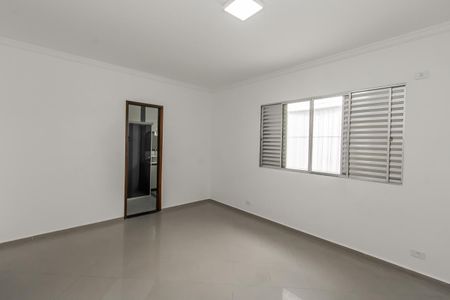 Casa à venda com 330m², 4 quartos e 4 vagas Casa à venda com 330m², 4 quartos e 4 vagasSuite