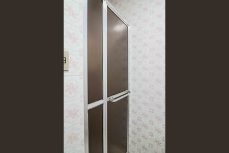 Casa para alugar com 218m², 3 quartos e 2 vagas Casa para alugar com 218m², 3 quartos e 2 vagasBanheiro Social