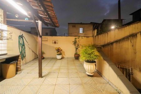 Casa para alugar com 218m², 3 quartos e 2 vagas Casa para alugar com 218m², 3 quartos e 2 vagasChurrasqueira