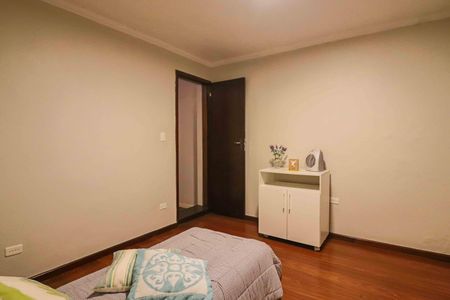 Casa para alugar com 218m², 3 quartos e 2 vagas Casa para alugar com 218m², 3 quartos e 2 vagas Suíte 1