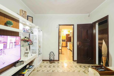 Casa para alugar com 218m², 3 quartos e 2 vagas Casa para alugar com 218m², 3 quartos e 2 vagasSala