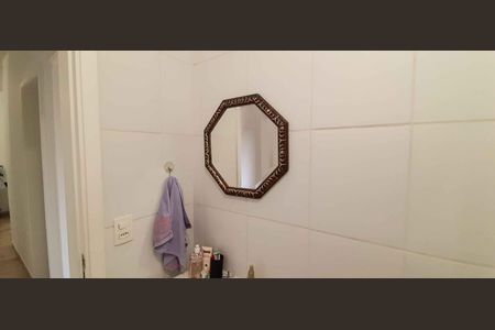 Apartamento para alugar com 72m², 2 quartos e 1 vaga Apartamento para alugar com 72m², 2 quartos e 1 vagaBanheiro