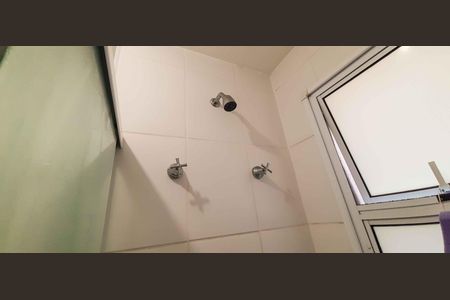 Apartamento para alugar com 72m², 2 quartos e 1 vaga Apartamento para alugar com 72m², 2 quartos e 1 vagaBanheiro