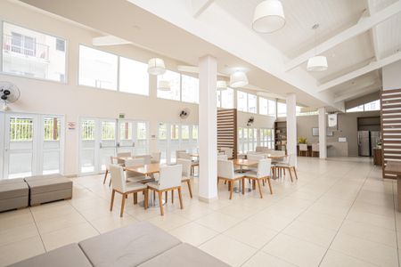 Apartamento para alugar com 72m², 2 quartos e 1 vaga Apartamento para alugar com 72m², 2 quartos e 1 vagaÁrea comum - Salão de festas