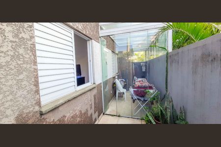 Apartamento para alugar com 72m², 2 quartos e 1 vaga Apartamento para alugar com 72m², 2 quartos e 1 vagaVaranda