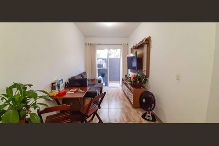 Apartamento para alugar com 72m², 2 quartos e 1 vaga Apartamento para alugar com 72m², 2 quartos e 1 vagaSala