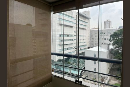 Apartamento para alugar com 35m², 1 quarto e 1 vaga Apartamento para alugar com 35m², 1 quarto e 1 vagaVaranda