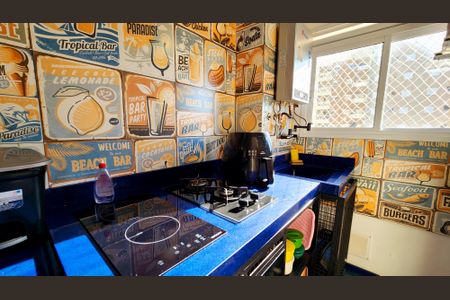 Apartamento à venda com 69m², 3 quartos e 2 vagas Apartamento à venda com 69m², 3 quartos e 2 vagasCozinha e Área de Serviço