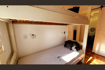 Apartamento à venda com 69m², 3 quartos e 2 vagas Apartamento à venda com 69m², 3 quartos e 2 vagasQuarto 3