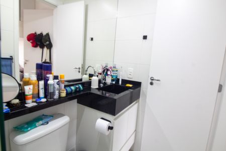 Apartamento para alugar com 32m², 1 quarto e sem vaga Apartamento para alugar com 32m², 1 quarto e sem vagaBanheiro da Suíte