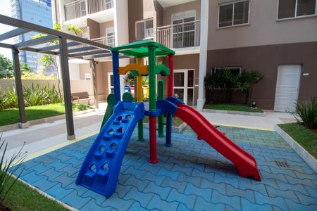 Apartamento para alugar com 32m², 1 quarto e sem vaga Apartamento para alugar com 32m², 1 quarto e sem vagaÁrea comum - Playground