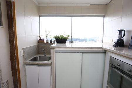 Apartamento para alugar com 97m², 3 quartos e 2 vagas Apartamento para alugar com 97m², 3 quartos e 2 vagasÁrea de Serviço