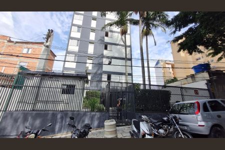 Apartamento para alugar com 97m², 3 quartos e 2 vagas Apartamento para alugar com 97m², 3 quartos e 2 vagasFachada