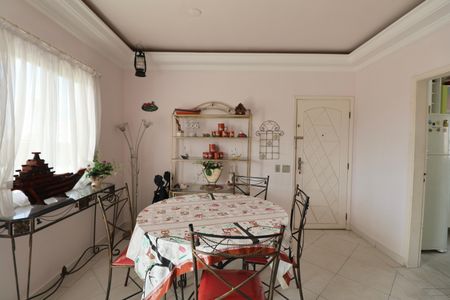 Apartamento para alugar com 100m², 2 quartos e 1 vaga Apartamento para alugar com 100m², 2 quartos e 1 vagaSala