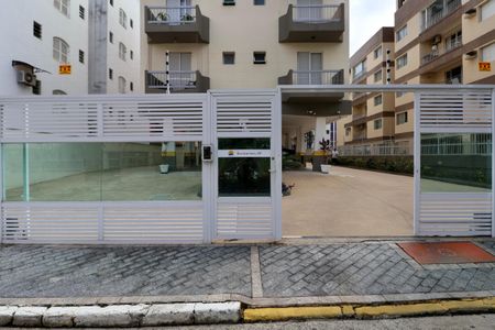 Apartamento para alugar com 100m², 2 quartos e 1 vaga Apartamento para alugar com 100m², 2 quartos e 1 vagaFachada