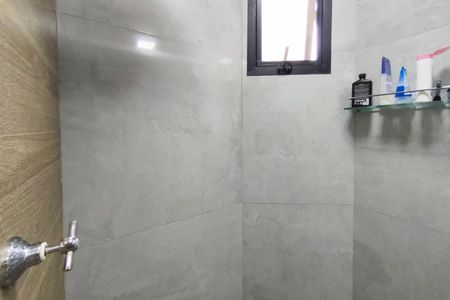 Apartamento à venda com 85m², 3 quartos e 1 vaga Apartamento à venda com 85m², 3 quartos e 1 vagaBanheiro Suíte