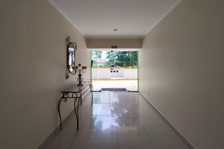 Apartamento à venda com 85m², 3 quartos e 1 vaga Apartamento à venda com 85m², 3 quartos e 1 vagaHall de entrada