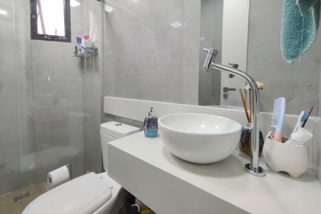 Apartamento à venda com 85m², 3 quartos e 1 vaga Apartamento à venda com 85m², 3 quartos e 1 vagaBanheiro Suíte