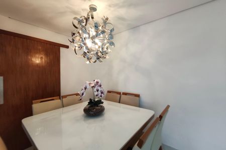 Apartamento à venda com 85m², 3 quartos e 1 vaga Apartamento à venda com 85m², 3 quartos e 1 vagaSala de Jantar