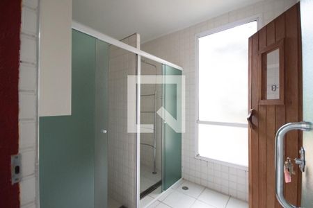 Apartamento à venda com 213m², 5 quartos e 6 vagas Apartamento à venda com 213m², 5 quartos e 6 vagasÁrea comum - Sauna