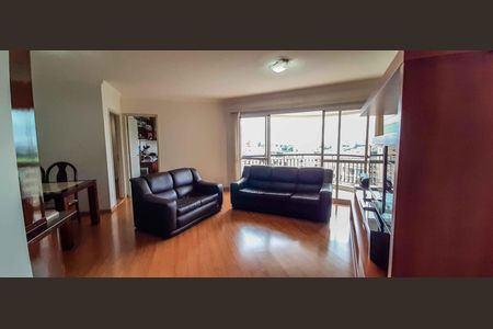 Apartamento à venda com 213m², 5 quartos e 6 vagas Apartamento à venda com 213m², 5 quartos e 6 vagasSala de Estar