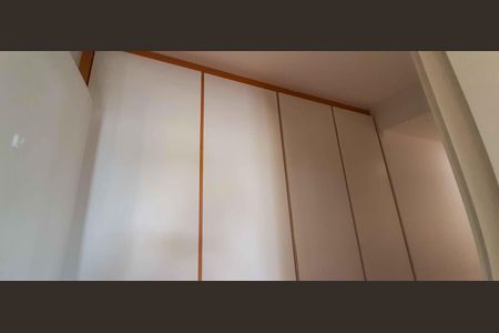 Apartamento à venda com 213m², 5 quartos e 6 vagas Apartamento à venda com 213m², 5 quartos e 6 vagasCorredor