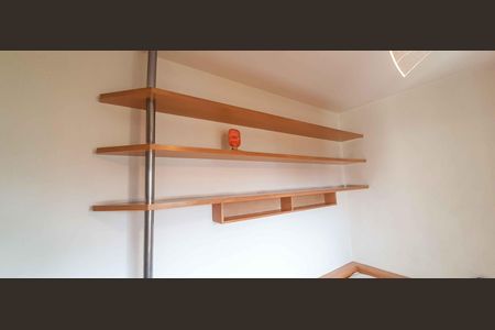 Apartamento à venda com 213m², 5 quartos e 6 vagas Apartamento à venda com 213m², 5 quartos e 6 vagasSuíte 2