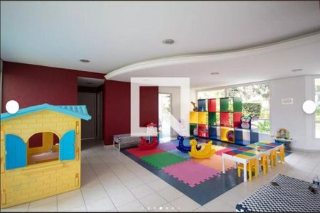 Apartamento à venda com 213m², 5 quartos e 6 vagas Apartamento à venda com 213m², 5 quartos e 6 vagasÁrea comum - Brinquedoteca