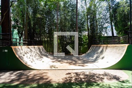 Apartamento à venda com 213m², 5 quartos e 6 vagas Apartamento à venda com 213m², 5 quartos e 6 vagasÁrea comum - Pista de Skate