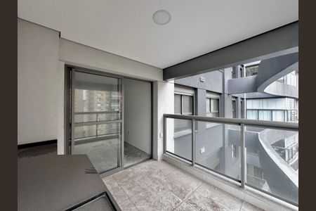 Apartamento à venda com 67m², 2 quartos e 1 vaga Apartamento à venda com 67m², 2 quartos e 1 vagaVaranda Gourmet