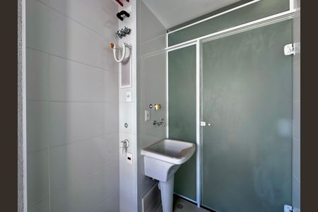 Apartamento à venda com 67m², 2 quartos e 1 vaga Apartamento à venda com 67m², 2 quartos e 1 vagaÁrea de Serviço