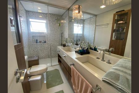 Apartamento à venda com 168m², 3 quartos e 3 vagas