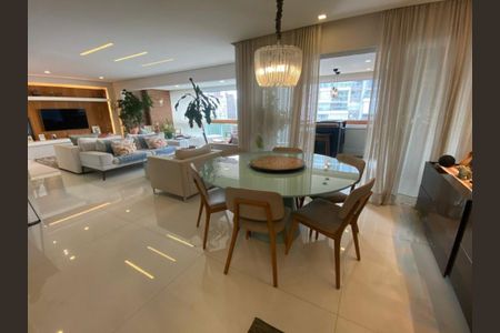 Apartamento à venda com 168m², 3 quartos e 3 vagas