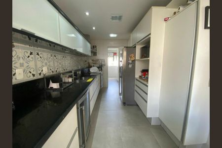 Apartamento à venda com 168m², 3 quartos e 3 vagas